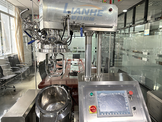 lotion crème cosmétique de 10L 20L faisant la machine de mélangeur d'Emulsifiying de vide de machine