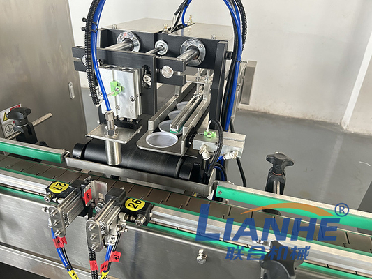 Machine de capsulage remplissante de shampooing de crème de piston détersif automatique de pot