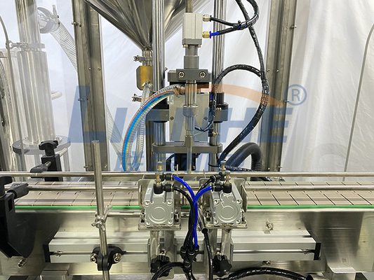 ligne de étiquetage de capsulage remplissante de remplissage de la bouteille 250ml de piston automatique liquide de machine