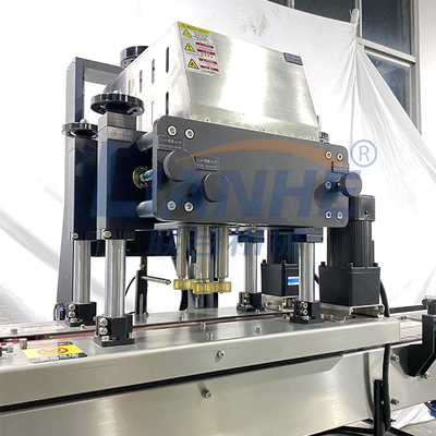 Capsuleur automatique antirouille de bouteille d'OIN, machine de capsulage de PLC pour des bouteilles