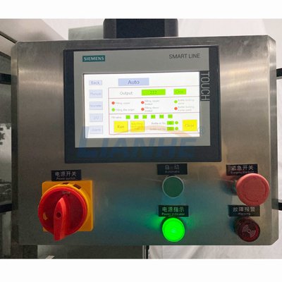 Machine de remplissage de bouteilles de shampooing de l'eau de SUS316L 0.5-0.7Mpa automatique